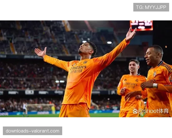 贝林厄姆接受BBC专访：谈及在皇马首个赛季的适应与欧冠雄心